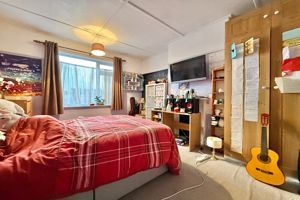 Bedroom - click for photo gallery